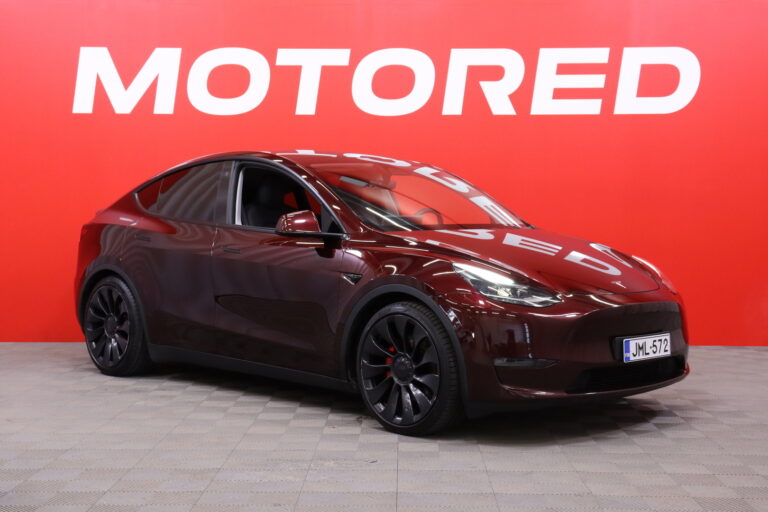 Tesla - Model Y - Performance - Maastoauto