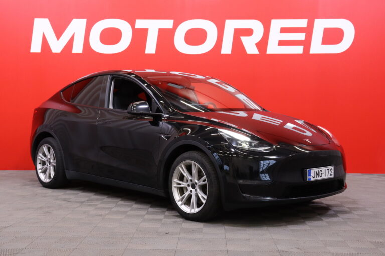 Tesla - Model Y - Long Range - Maastoauto