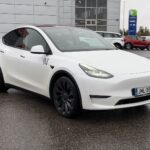 Tesla - Model Y - Performance - Maastoauto