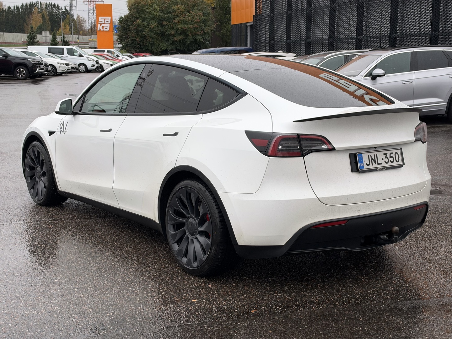 Tesla - Model Y - Performance - Maastoauto