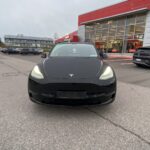 Tesla - Model Y - Long Range - Maastoauto