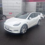 Tesla - Model Y - Long Range AWD // Autopilot / AMD Ryzen / Vetokoukku /Lasikatto / Muistipenkki / Navi / Premium Audio / ILP / Kamera // - Maastoauto