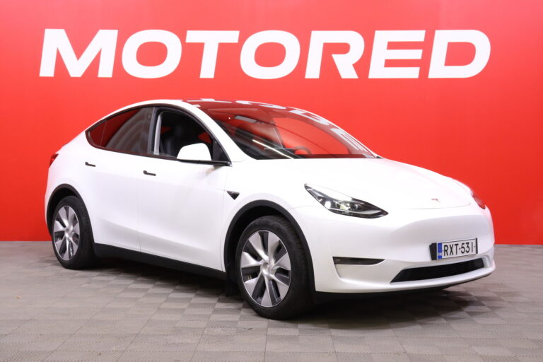 Tesla - Model Y - Long Range AWD // Autopilot / AMD Ryzen / Vetokoukku /Lasikatto / Muistipenkki / Navi / Premium Audio / ILP / Kamera // - Maastoauto