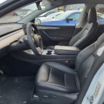 Tesla - Model Y - Long Range AWD - Tila-auto