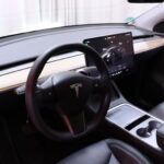 Tesla - Model Y - Long Range - Maastoauto