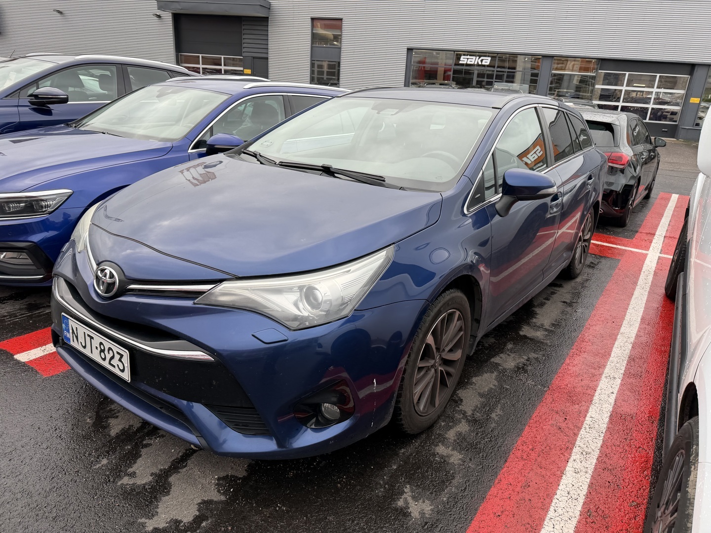 Toyota - Avensis - 1,8 Valvematic Active Touring Sports Multidrive S - Farmari