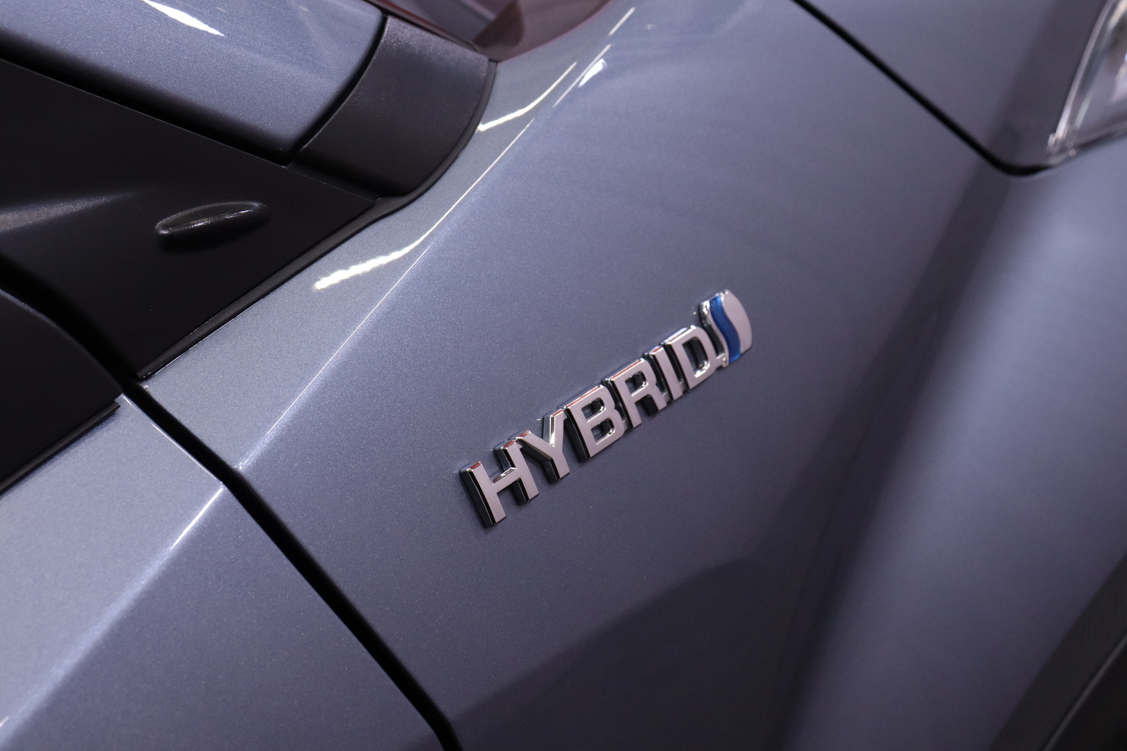Toyota - C-HR - 1,8 Hybrid Active Edition - Maastoauto