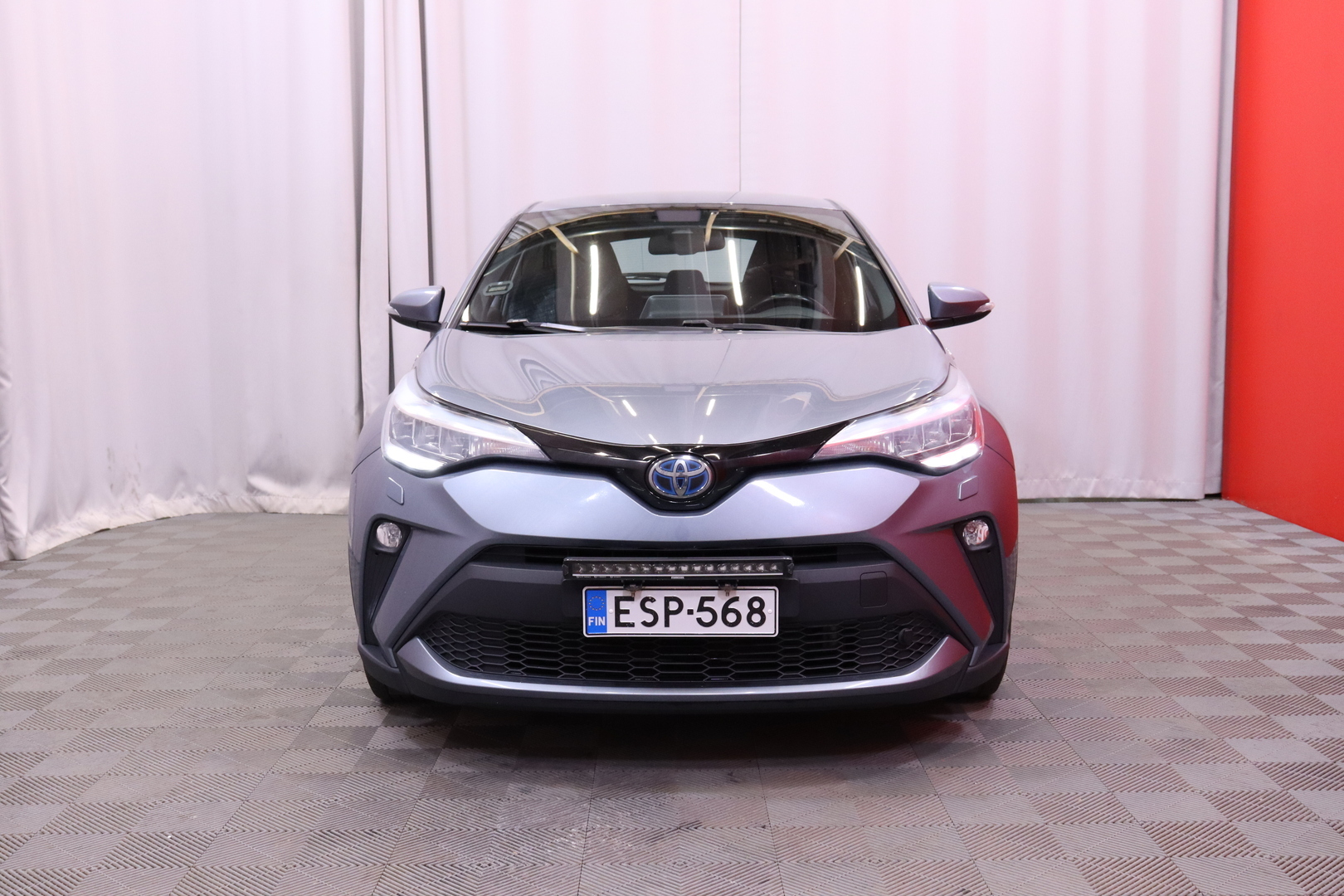 Toyota - C-HR - 1,8 Hybrid Active Edition - Maastoauto