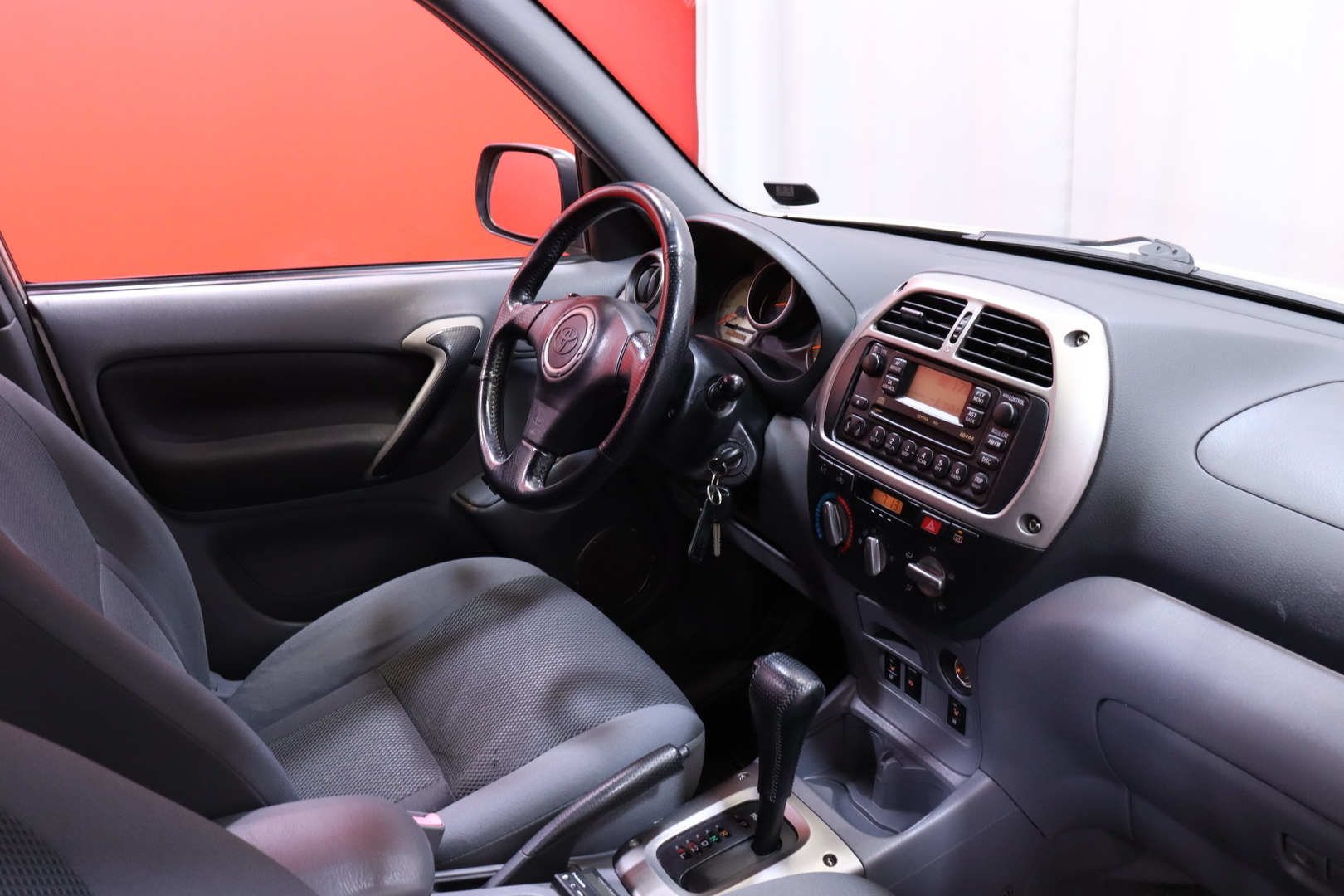 Toyota - RAV4 - 2,0 VVT-i 4WD aut - Maastoauto