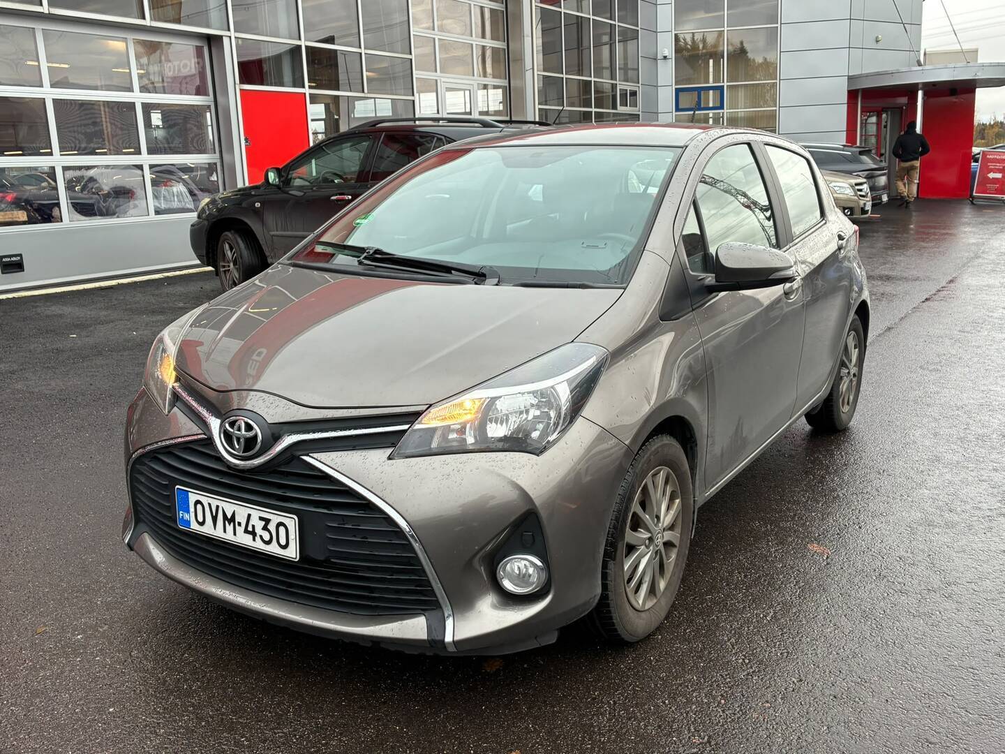 Toyota - Yaris - 1,33 Dual VVT-i Active Edition 5ov Multidrive S - Viistoperä