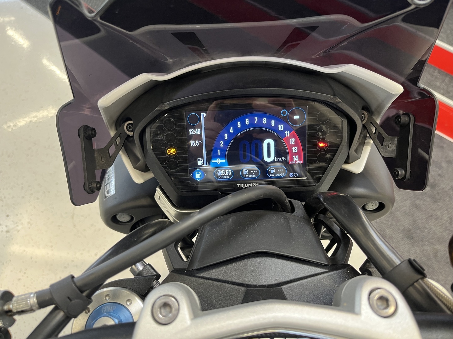 Triumph - Speed Triple - 1050 RS // Arrow / Öhlins / TFT / Vakkari / Shifter / Huoltokirja // - Moottoripyörä