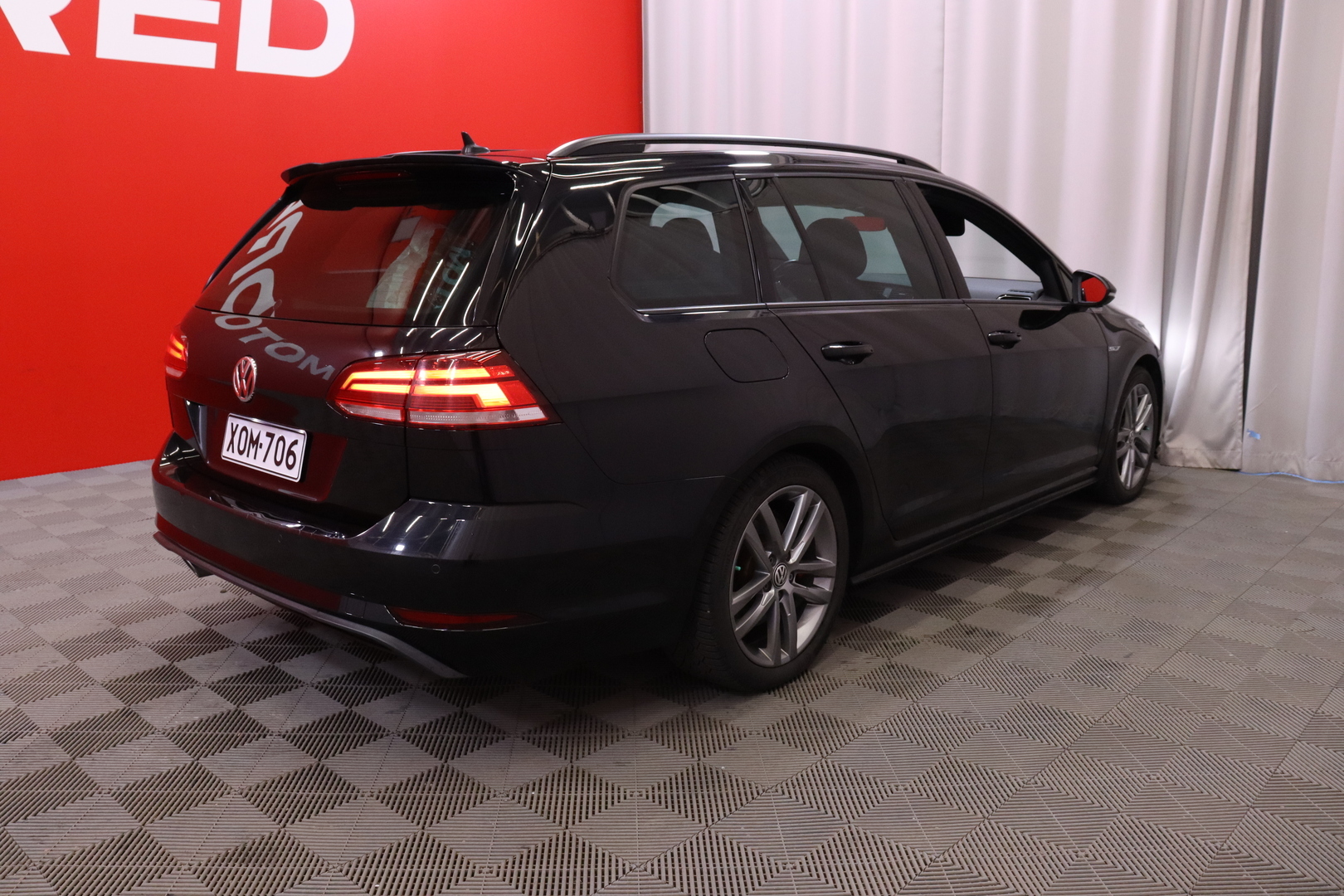 Volkswagen - Golf - Variant GTD 2,0 TDI 135 kW (184 hv) DSG-automaatti - Farmari