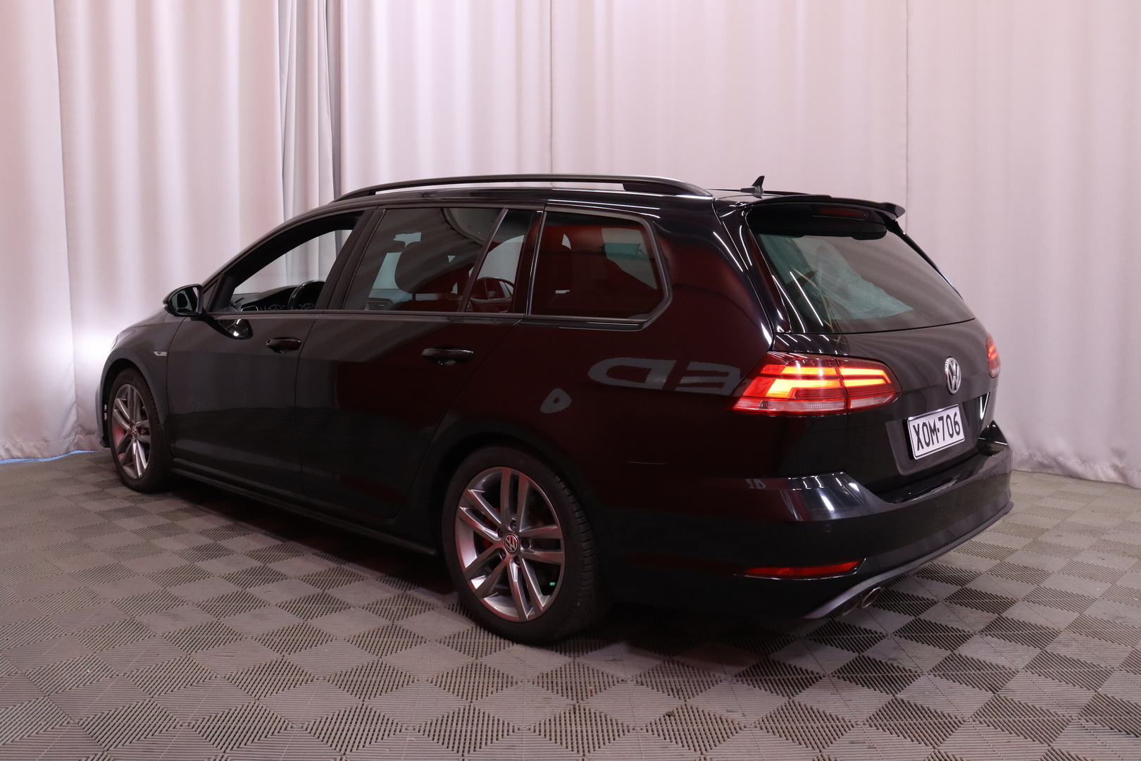 Volkswagen - Golf - Variant GTD 2,0 TDI 135 kW (184 hv) DSG-automaatti - Farmari