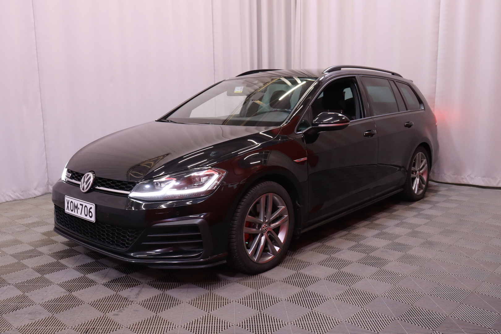 Volkswagen - Golf - Variant GTD 2,0 TDI 135 kW (184 hv) DSG-automaatti - Farmari