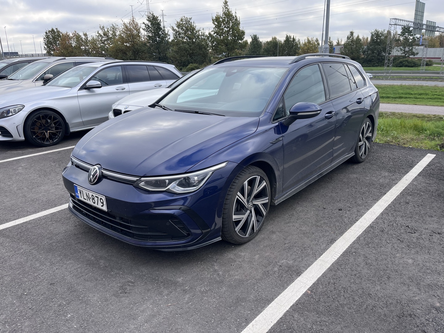Volkswagen - Golf - Variant R-Line Business 2,0 TSI 140 kW 4MOTION DSG-automaatti - Farmari