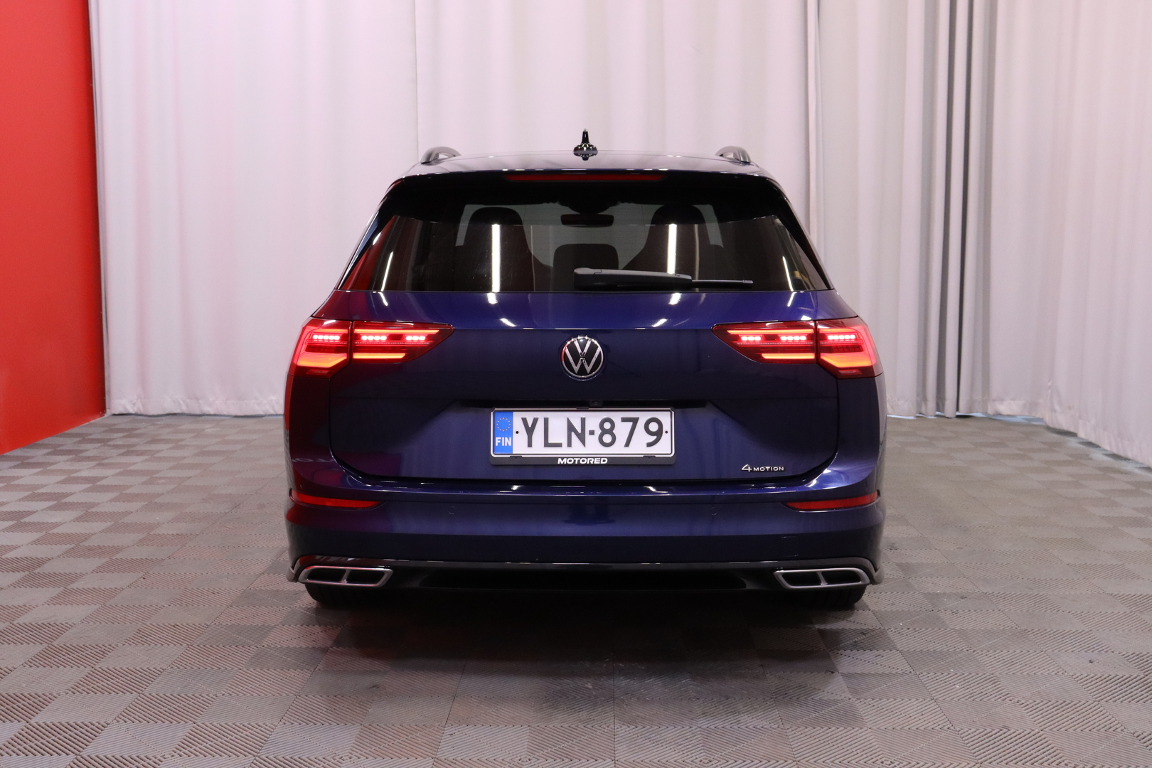 Volkswagen Golf 2.0 TSI 4Motion R-Line 2022, bild 4/36