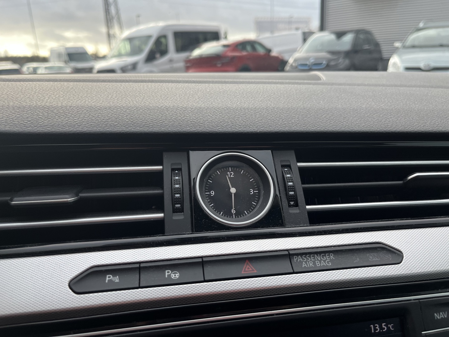 Volkswagen - Passat - Sedan Comfortline 1,4 TSI 92 kW (125 hv) BlueMotion Technology DSG-automaatti - Sedan