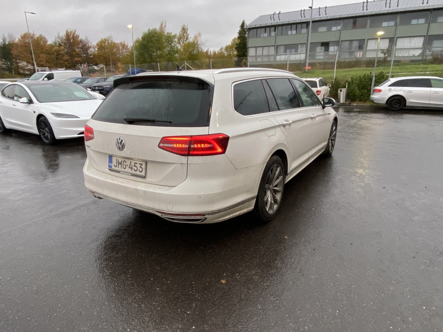 Volkswagen - Passat - Variant Highline 2,0 TDI 140 kW (190 hv) 4MOTION R-LINE - Farmari