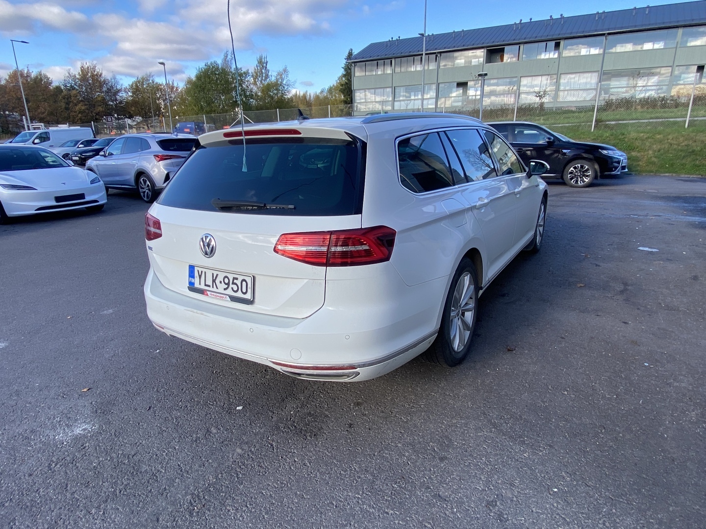 Volkswagen - Passat - Variant GTE Plug-In Hybrid 160 kW (218 hv) DSG-automaatti - Farmari