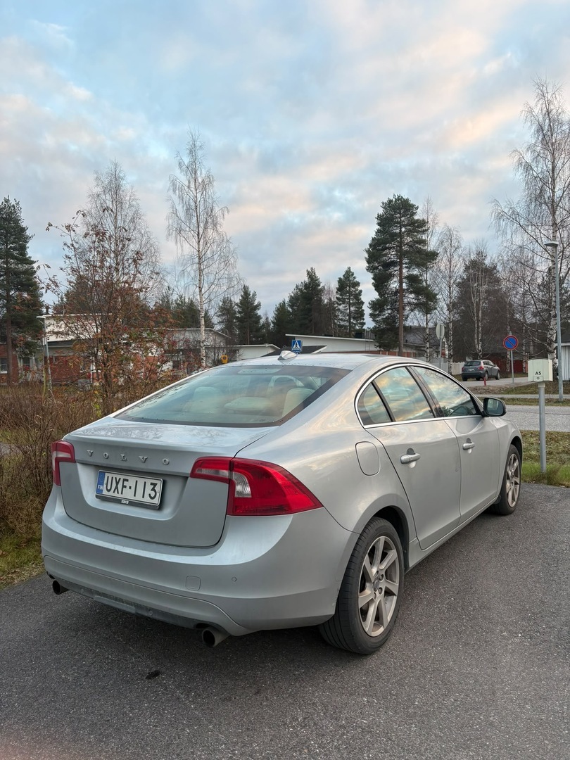 Volvo - S60 - T3 Business Summum aut - Sedan