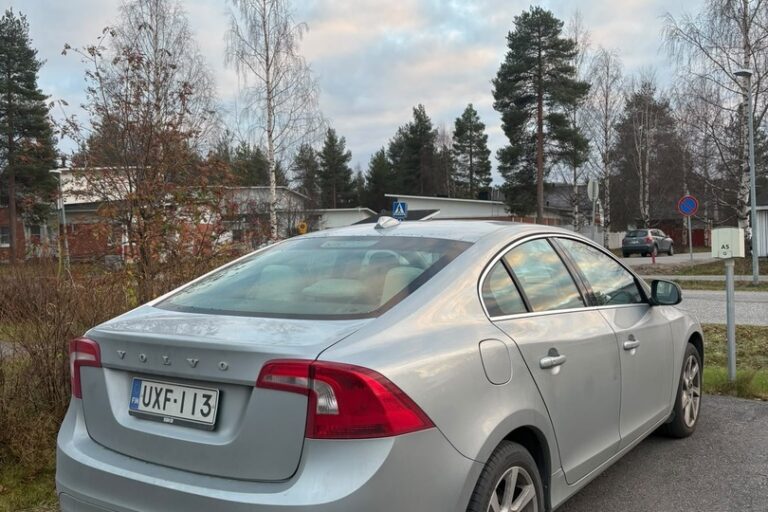 Volvo S60