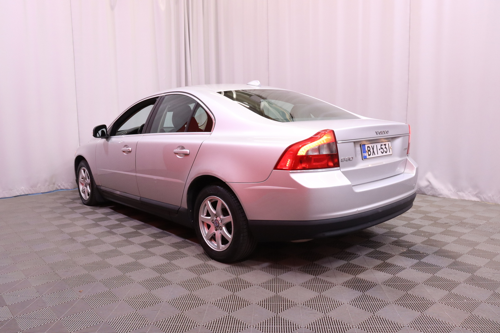 Volvo - S80 - 4D S80 SEDAN 2.5T AUTOMATIC-AS5650/284 - Sedan