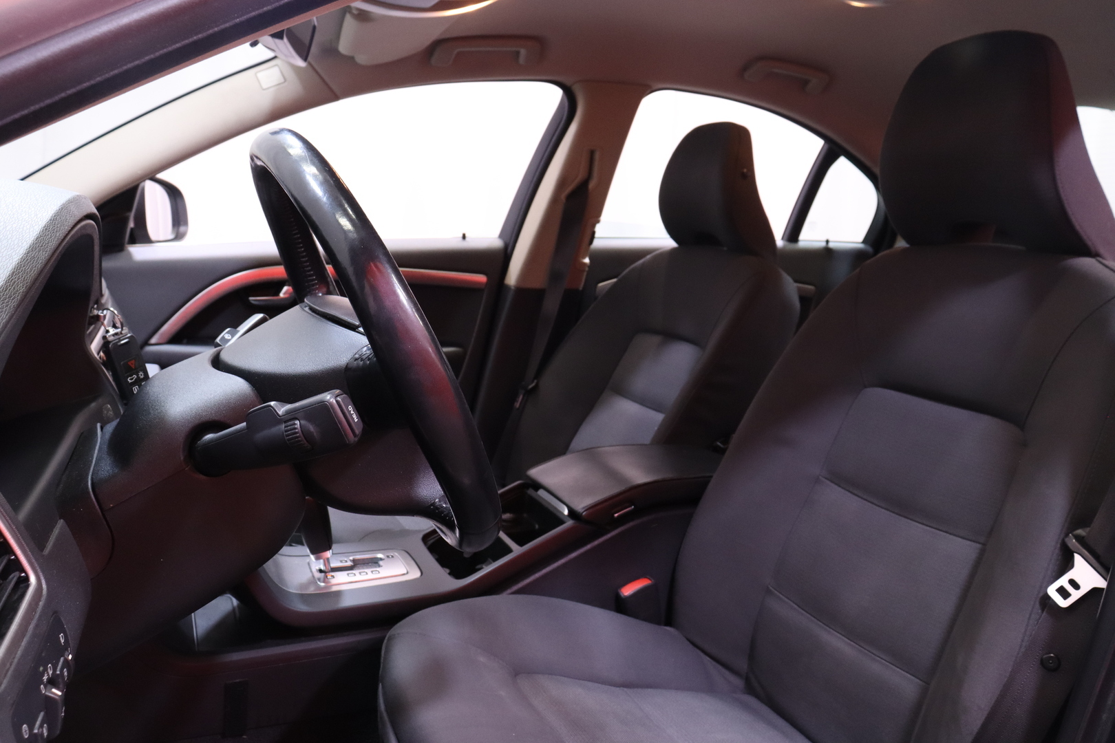Volvo - S80 - 4D S80 SEDAN 2.5T AUTOMATIC-AS5650/284 - Sedan