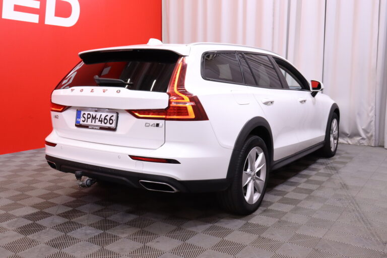 Volvo V60 Cross Country