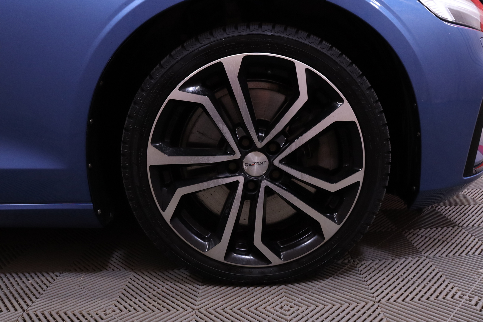 Volvo - V60 - T8 TwE AWD R-Design aut - Farmari