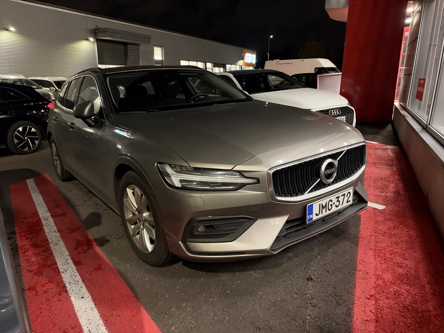 Volvo - V60 - B4 MHEV Business aut - Farmari