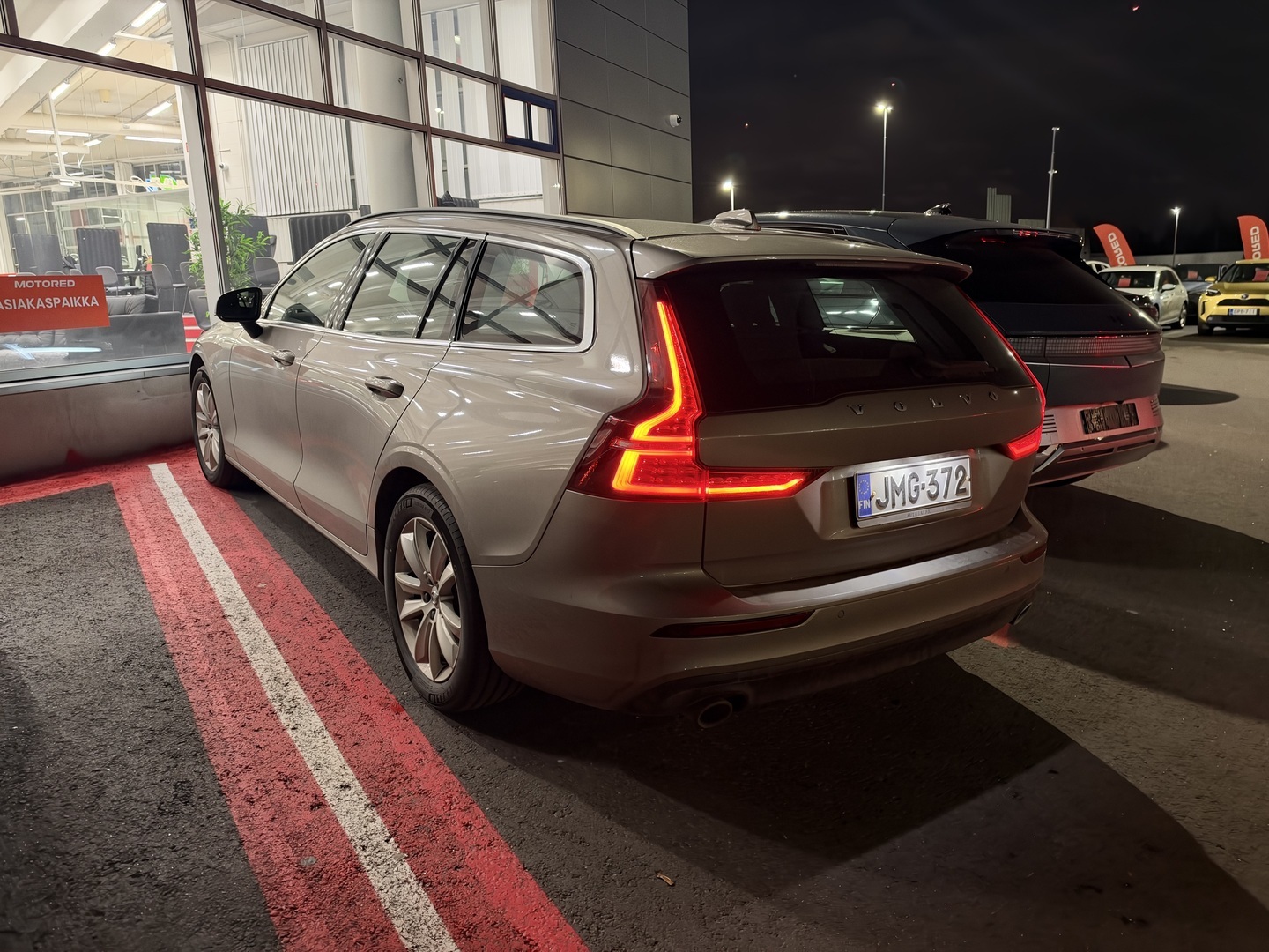 Volvo - V60 - B4 MHEV Business aut - Farmari