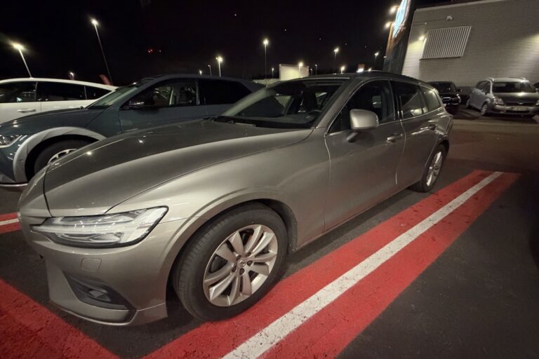 Volvo - V60 - B4 MHEV Business aut - Farmari