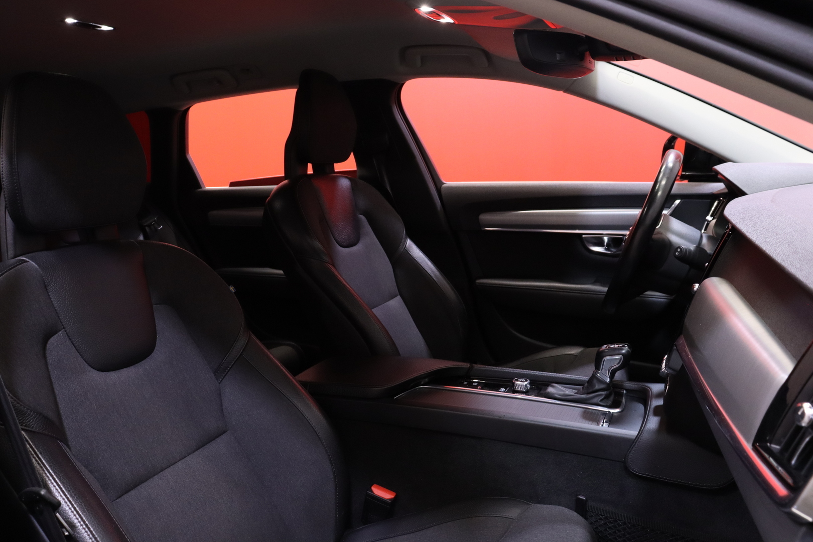 Volvo - V90 - D4 AWD Business aut - Farmari
