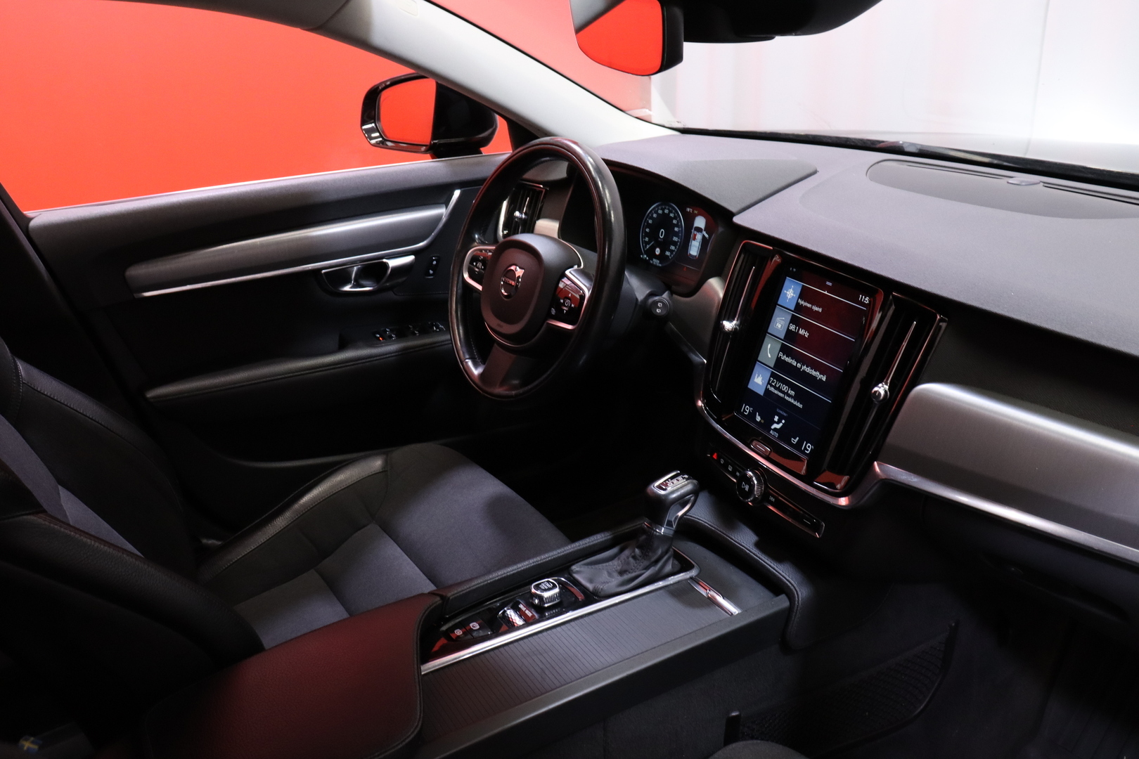 Volvo - V90 - D4 AWD Business aut - Farmari