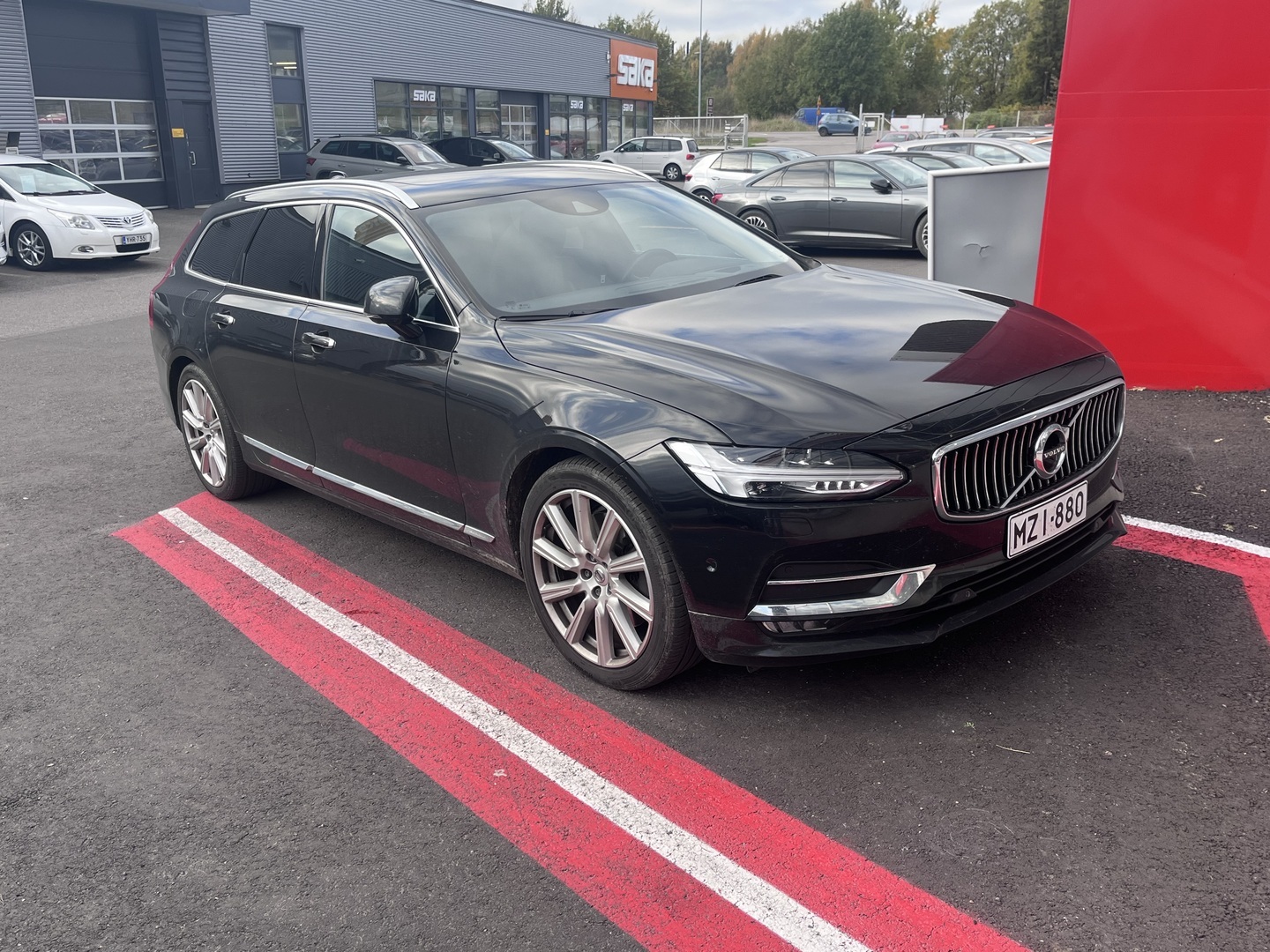 Volvo - V90 - D5 AWD Inscription aut. - Farmari