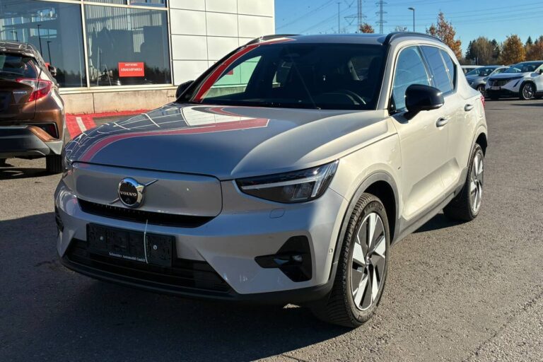 Volvo - XC40 - Recharge Twin Ultimate - Maastoauto