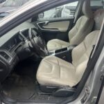 Volvo - XC60 - XC60 Farmari (AC) 4ov 2400cm3 A - Farmari