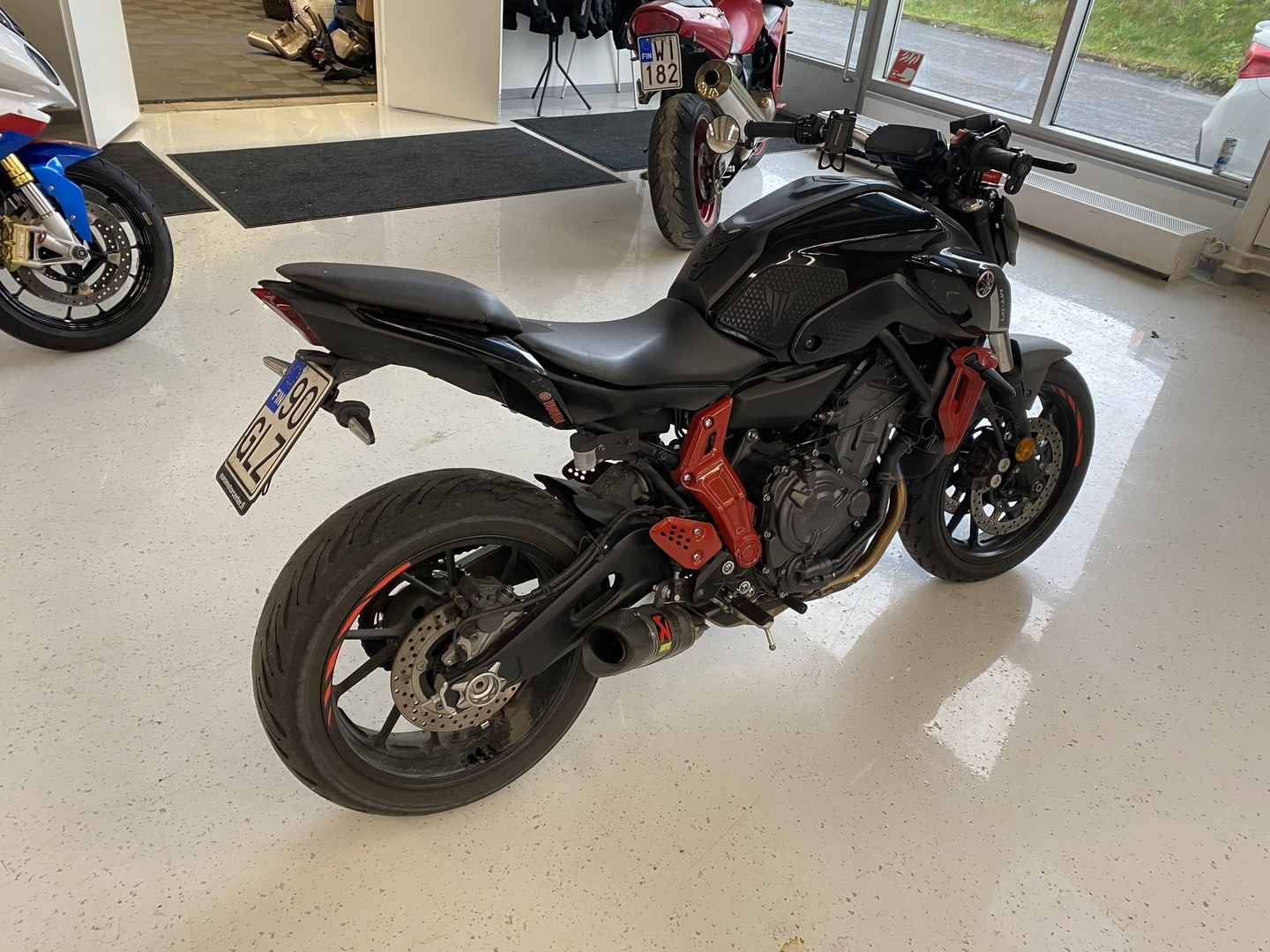 Yamaha - MT-07 - // Juuri saapunut! / Suomipyörä / Akrapovic / TFT // - Moottoripyörä