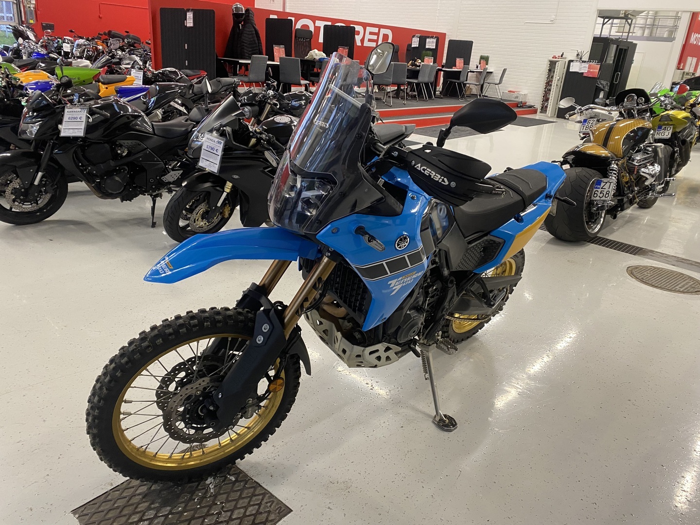 Yamaha - XTZ - 700 Tenere Rally Edition // Juuri saapunut! / 1. Om Suomipyörä / ABS Dongle / TFT / Akrapovic // - Moottoripyörä