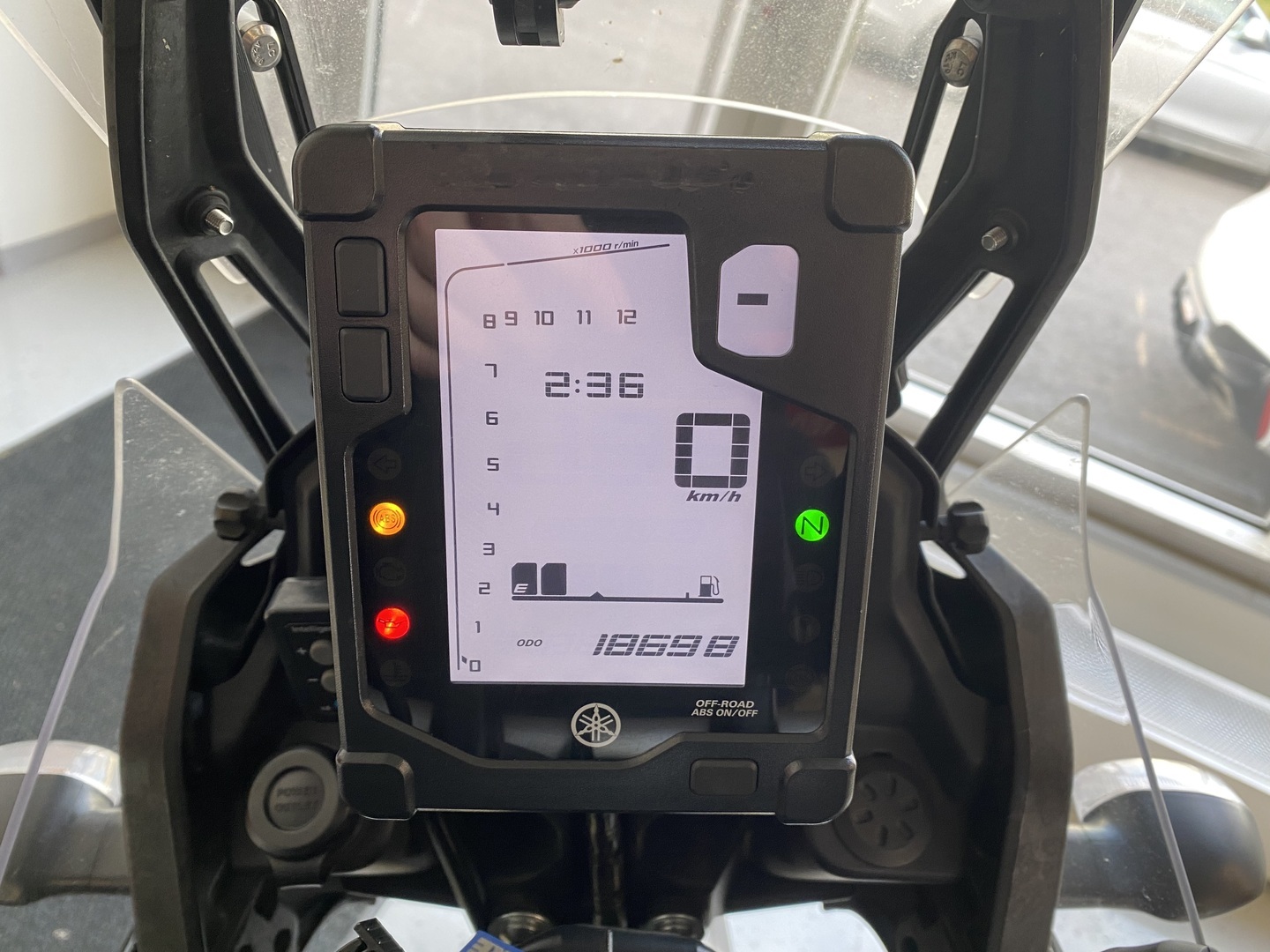 Yamaha - XTZ - 700 Tenere // Juuri saapunut! / Suomipyörä / Kaatumaraudat / 3x Laukut // - Moottoripyörä