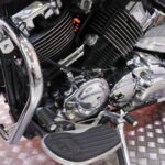 Yamaha - XVS - 650 Dragstar Classic // Suomi-pyörä / Huoltokirja / Hienossa kunnossa / Laukut // - Moottoripyörä