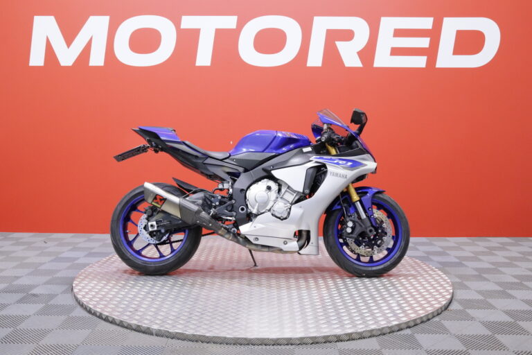Yamaha YZF-R1
