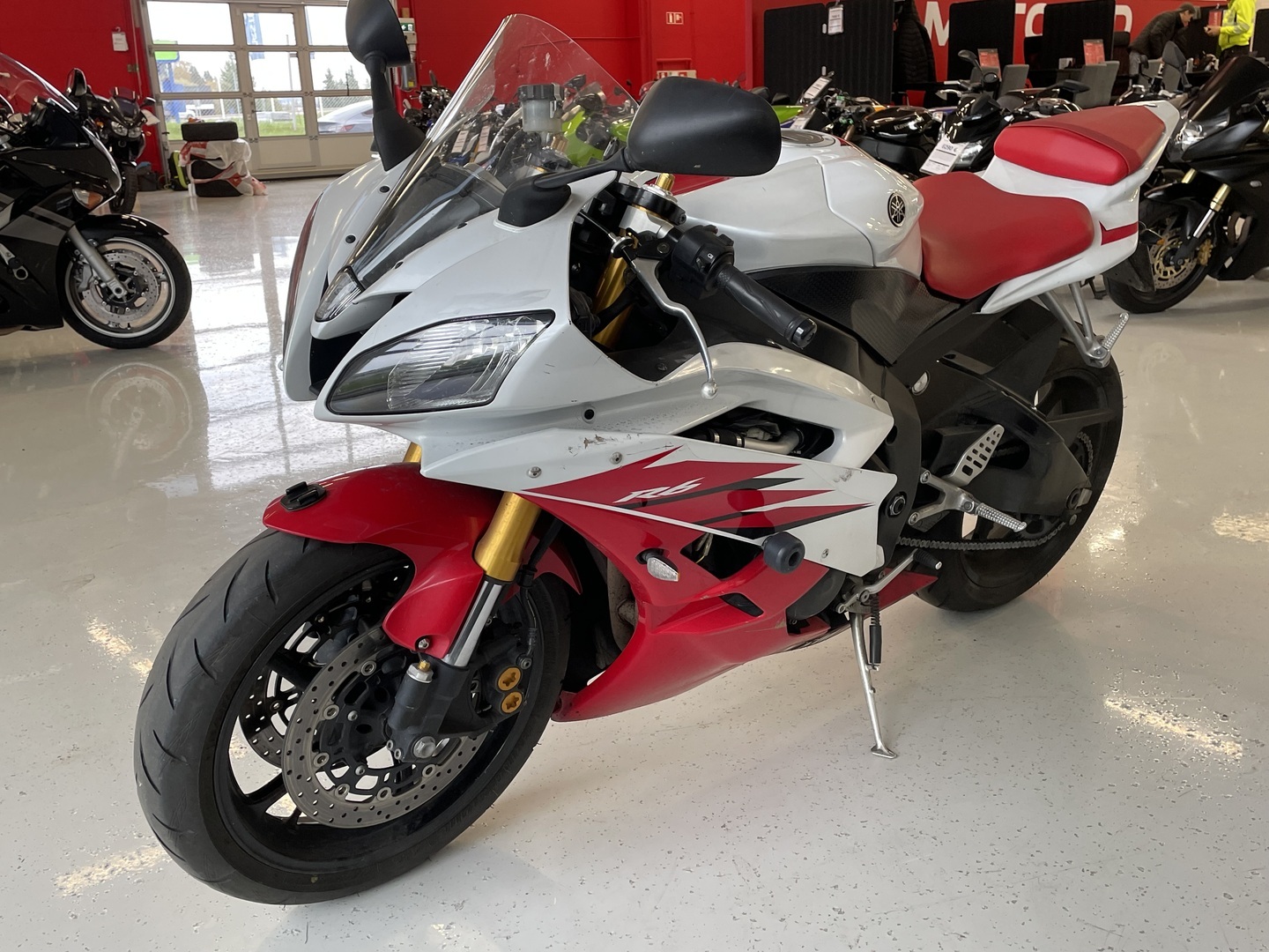 Yamaha - YZF-R6 - // Juuri saapunut / Suomi pyörä // - Moottoripyörä