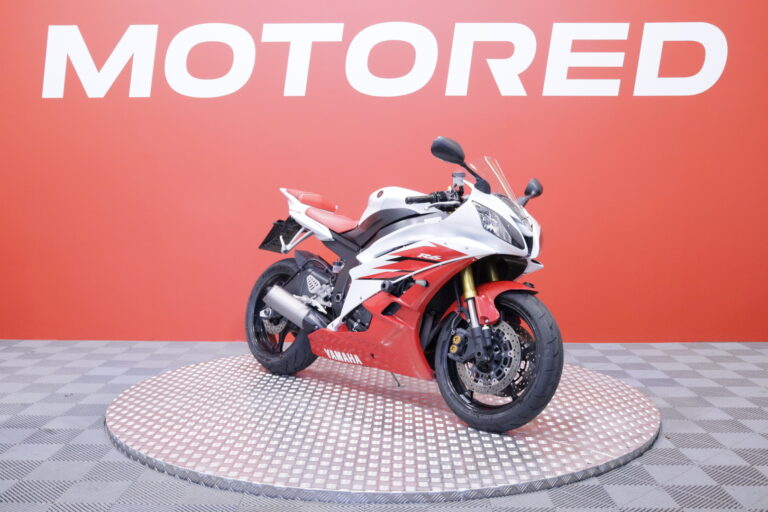 Yamaha - YZF-R6 - // Suomi pyörä / Huoltokirja / Titanium // - Moottoripyörä
