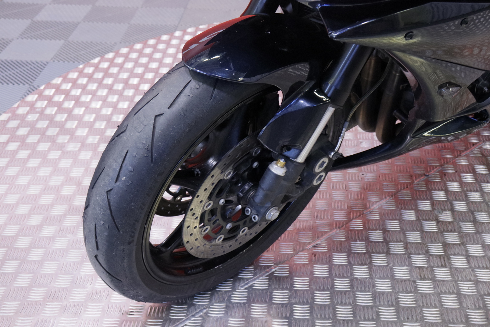 Yamaha - YZF-R6 - // Myydään Huutokaupat.com! // - Moottoripyörä