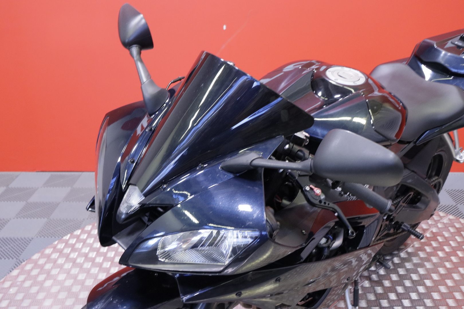 Yamaha - YZF-R6 - // Myydään Huutokaupat.com! // - Moottoripyörä